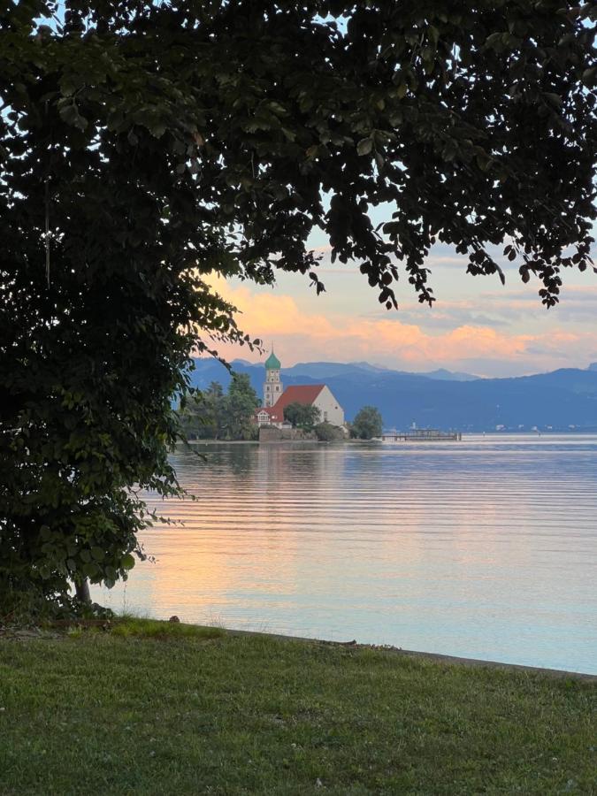 Ferienwohnung Bluemlein Nonnenhorn Bagian luar foto